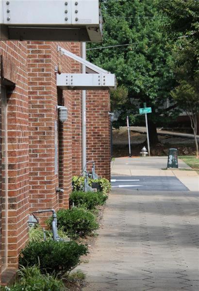 Trendy Castleberry Hill Condo- Walk To Mercedes Benz/ All Downtown Attractions Atlanta Exterior foto